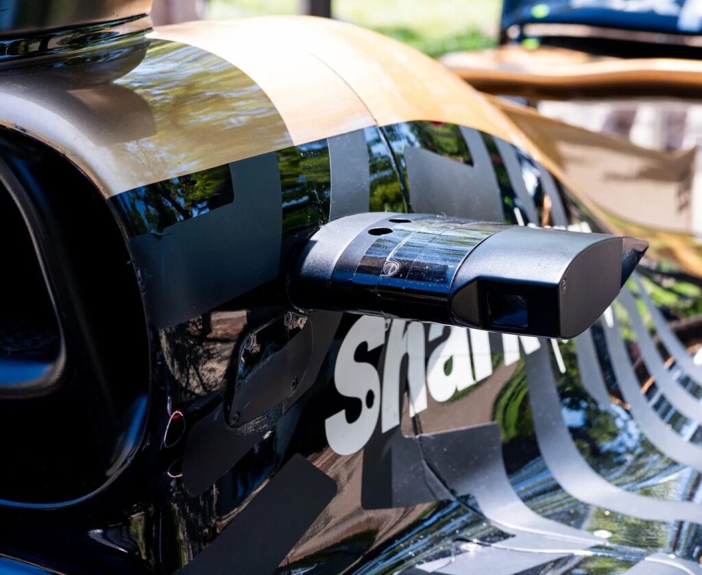 Iphone mounted to car in F1